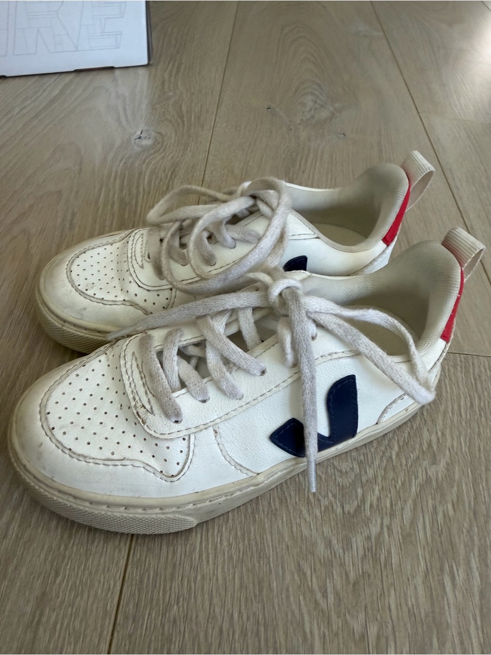 Veja Kids Unisex  White Leather Sneakers